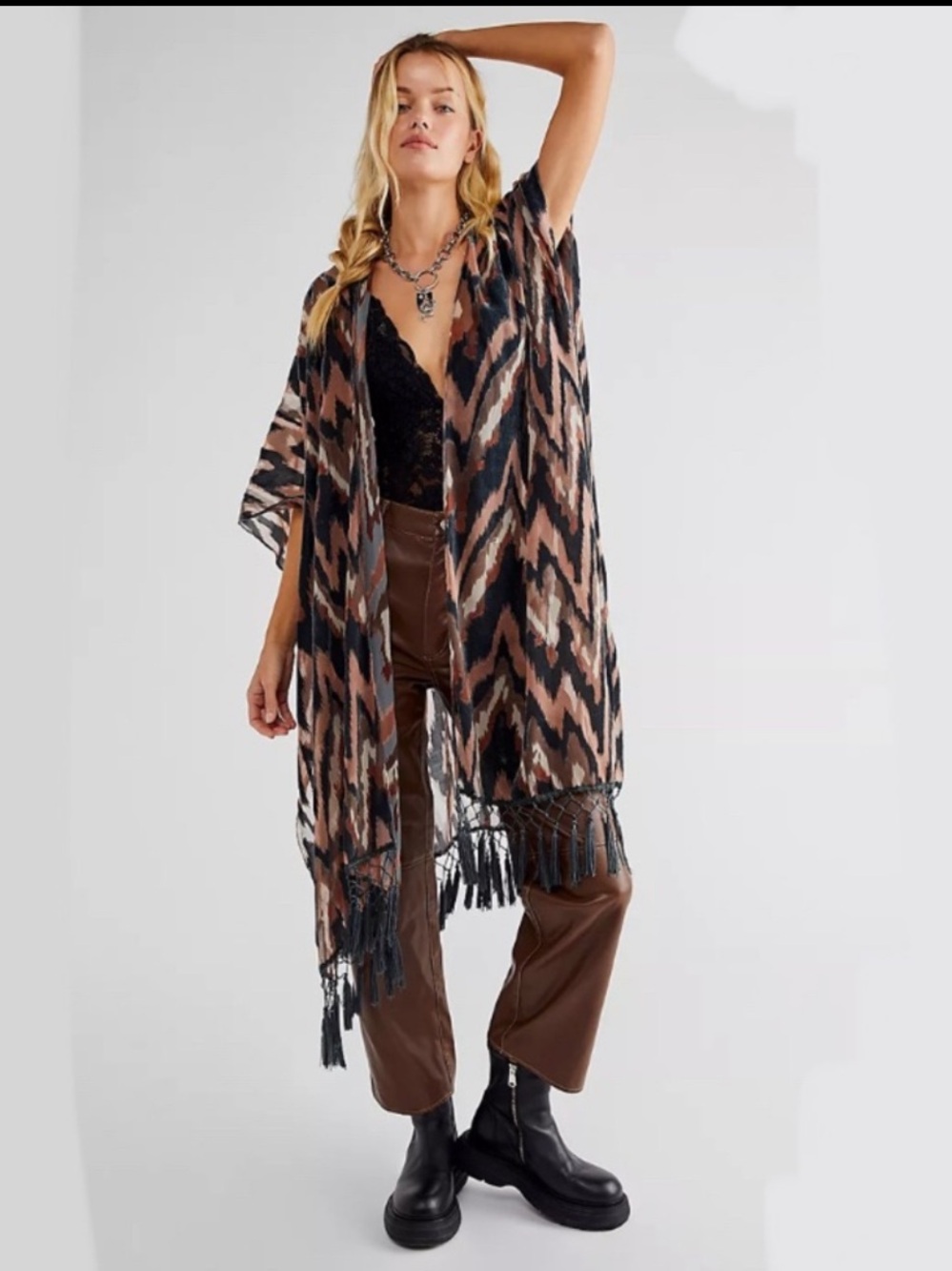 Free People Dripping Velvet Burnout Kimono. One size. Beautiful!
